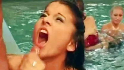 Misty Stone ingin bermain Dick atau mengobati Halloween bolep ibu hamil ini