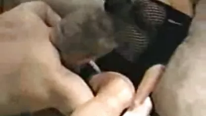 Laura dan bokep yang hamil Renata mendapatkan menggedor
