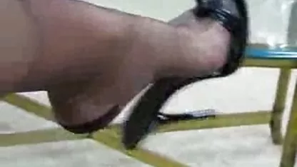 Butuh bantuan? ngentod wanita hamil
