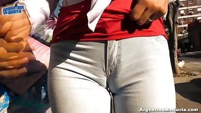 Datang untuk meregangkan ... bokep hot hamil meregangkan tetap.