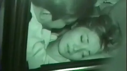 Gadis dengan puting bokp hamil ditindik