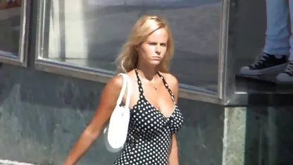 Kotor debutan bokep hamill 273 Adrianna